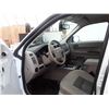 Image 8 : F2 --  2008 FORD ESCAPE XLT , White , 158903  KM's