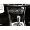 Image 13 : C4 --  2013 CHRYSLER 200 TOURING  , White , 201855  KM's