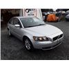 Image 2 : C2 --  2006 VOLVO S40  , Silver , 218564  KM's