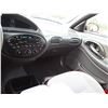 Image 14 : B4 --  1999 FORD TAURUS SE, RED, 177,729 KMS