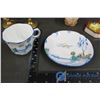 Image 9 : Misc Kitchen (Doilies, Dishes, Candlesticks, Plates)