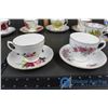 Image 5 : Misc China (12 Cups & Saucers)