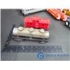 Image 3 : Lot of Vintage Train Cars