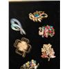 Image 2 : (10) Brooches