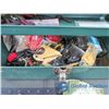 Image 3 : Vintage Metal Tackle Box & Assorted Fishing Tackle