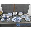 Image 1 : 8 Place Setting Ridgeway Ironstone Jacobean Print