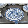 Image 2 : 8 Place Setting Ridgeway Ironstone Jacobean Print
