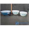 Image 1 : (3) Pyrex Bowls - 2 Butterprint Bowls from 1957-1968