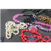 Image 2 : Assorted Jewelry