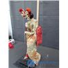 Image 3 : Japanese Geisha Doll