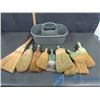 Image 1 : Carrying Case Of Whisk Hand Brooms