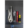 Image 2 : Craftsman Adjustable Pliers, Wrench, Multi-End Screwdriver, Flashlight