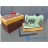 Image 1 : 1950's Green Singer Sewing Machine w/Case