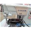 Image 2 : 1960's Singer Portable Sewing Machine