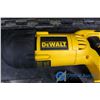 Image 2 : DeWalt Electric Hand Saw