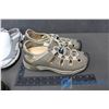 Image 2 : (4) Pairs of Ladies' Running Shoes