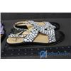 Image 2 : (4) Pairs of Ladies' Sandals