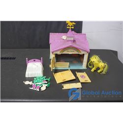 My Little Pony Stable w/Accessories