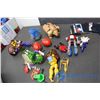 Image 9 : Assortment of Toys