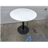 Image 1 : 30" Round Table w/ Metal Stand (30" High)