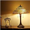 Image 3 : Tiffany-style 2 Light Mission Table Lamp 16" Shade