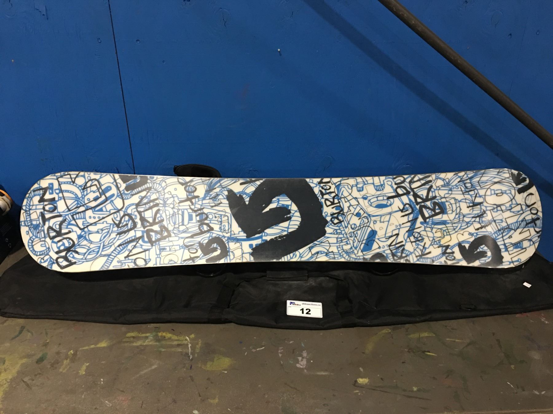 burton indie snowboard Men's Instigator Camber You can get straight to the good stuff with the Burton Instigator Snowboard Burton Women's Hideaway Snowboard 2026