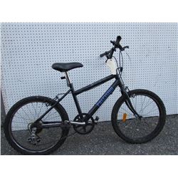 CHILDS BLACK PRECISION BIKE