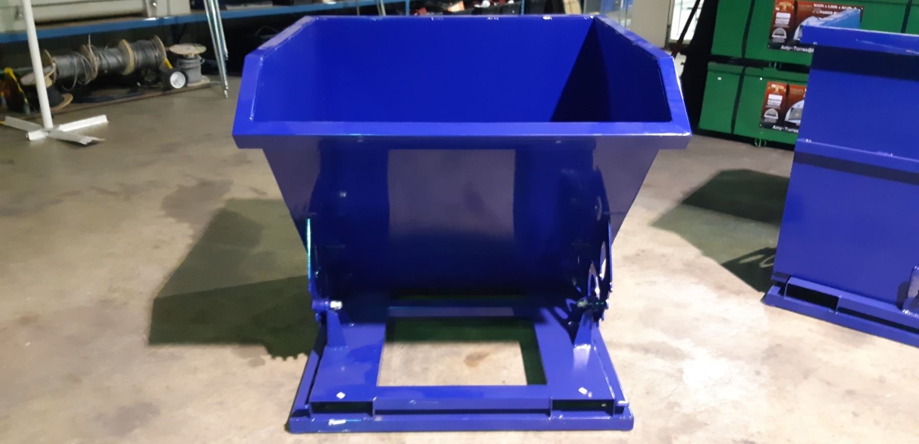 GREATBEAR SELF DUMPING GARBAGE HOPPER - Able Auctions