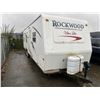 Image 1 : 2007 ROCKWOOD ULTRALITE 30' DUAL AXLE TRAVEL TRAILER, VIN#4X4TRLC217D094548, NO ICBC DECLARATIONS