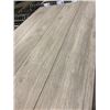 Image 2 : EUROTREND 10MM ROCKFORD OAK GLUELESS LAMINATE FLOORING