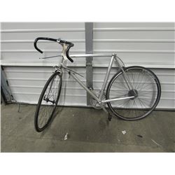 SILVER STREET BIKE