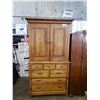 Image 1 : WOODEN ENTERTAINMENT CENTER