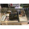 Image 2 : LOT OF VINTAGE BARBER STORE DECOR