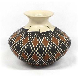 Mata Ortiz Polychrome Pottery Jar by J. Jurado