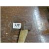 Image 3 : 3 HATCHETS
