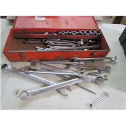 SNAP-ON TOOL BOX W/ SOCKETS & WRENCHES