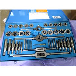 TAP AND DIE SET ( 45 PIECES) *ITC*