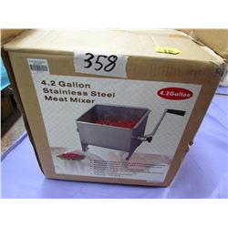 4.2 GALLON MEAT MIXER (STAINLESS STEEL)