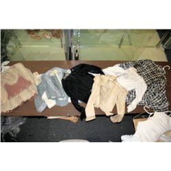 Huge Lot of Vintage Clothing  #110704