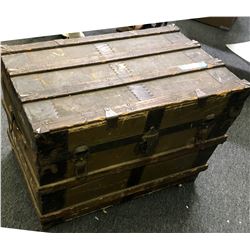 Vintage Steamer Trunk  #110742