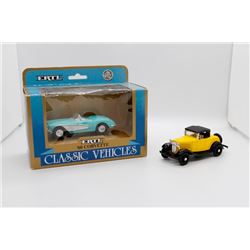 1932 Ford Roadster De Luxe 1:43 Ertl and 1960 Corvette 1:43 Ertl