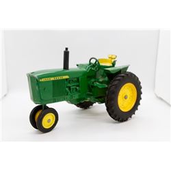 John Deere tractor USED