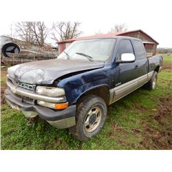 2000 CHEVROLET 1500 Z71 PICKUP TRUCK; VIN/SN:1GCEK19T7YE200455 --4X4, EXT. CAB, GAS ENGINE, A/T