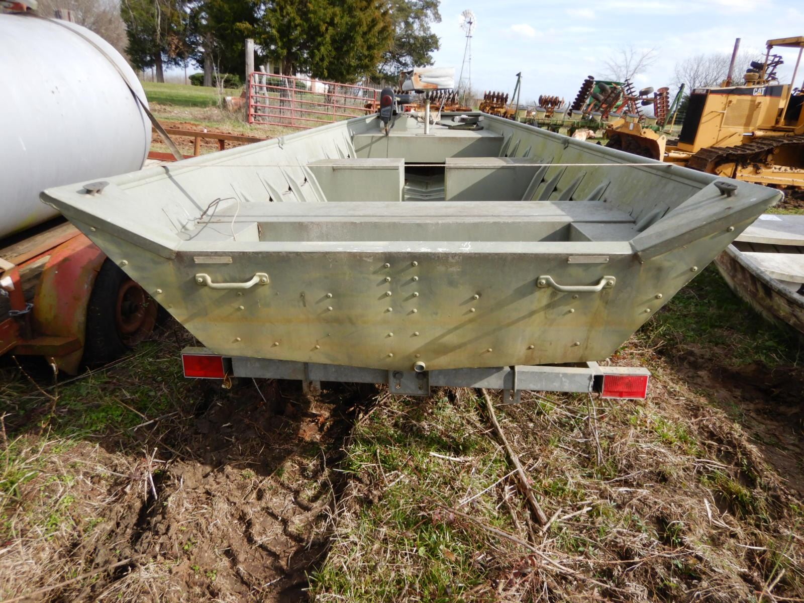 SMOKER CRAFT 1644 MVX ALUMINUM BOAT; VIN/SNSMK19641B101 16' , S/A