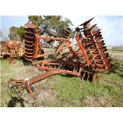 INTERNATIONAL 496 DISC HARROW --24' WIDTH