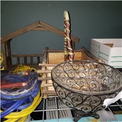 WOOD BASKET GLASS BOWL WOOD DECORATION