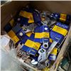 Image 2 : BOX OF NEW TOOLS IN PLASTIC TRAY