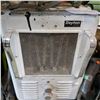 Image 2 : 2 SKILL SAWS AND DAYTON HEATER