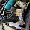 Image 3 : TRAY OF MAKITA AND DE WALT TOOLS