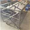 Image 2 : LARGE 4 WHEEL CHUCK CART